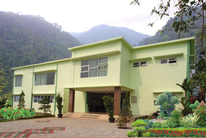 Graha Widjaja Hotel Puncak Exterior photo